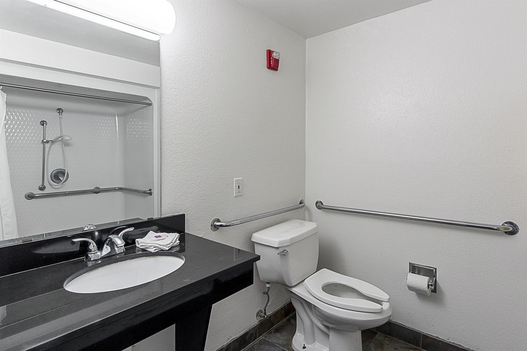 Motel 6-San Antonio, Tx - Downtown - Alamo Dome Zewnętrze zdjęcie