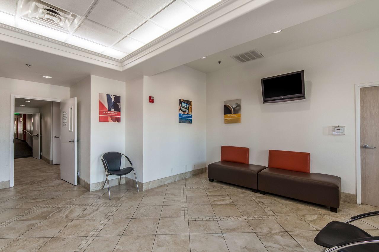 Motel 6-San Antonio, Tx - Downtown - Alamo Dome Zewnętrze zdjęcie
